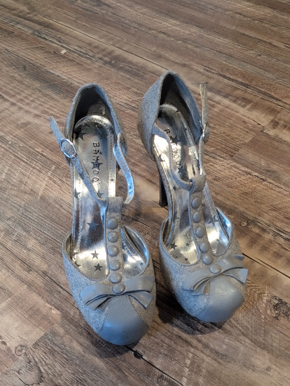 Women's Size 7 Heels